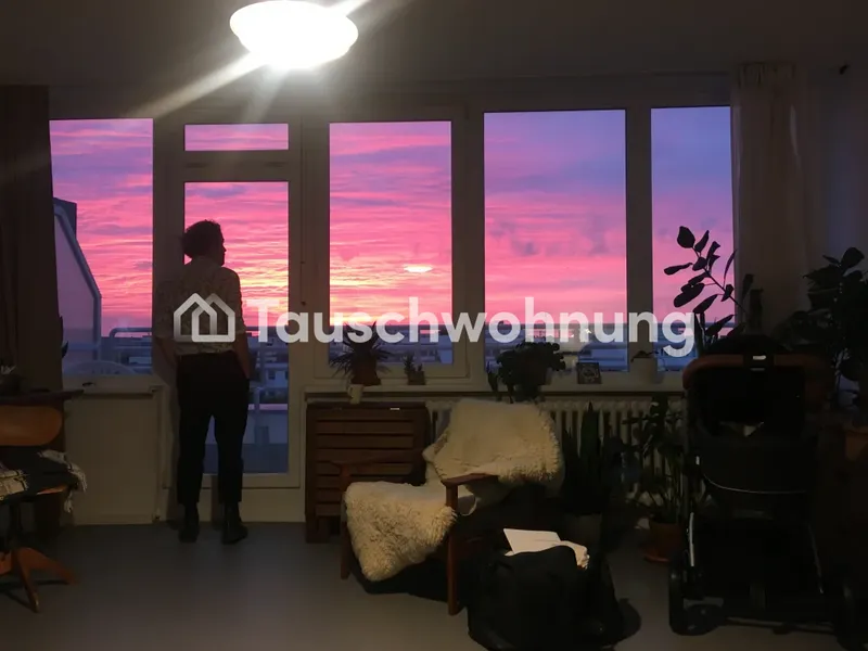 Tauschwohnung: biete 80 m² in Kreuzberg hell, 2 Balkonen, suche ab 110qm — photo 1